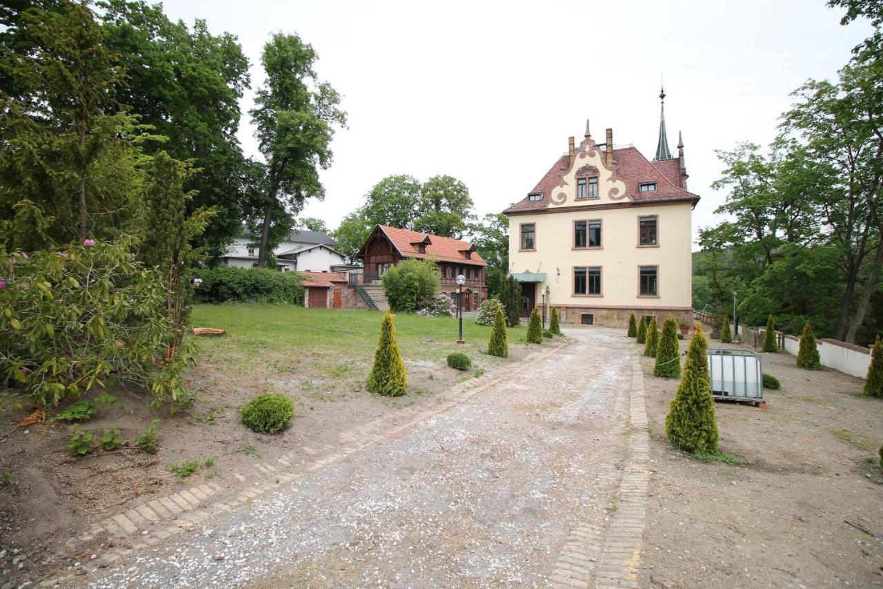 Schloss Gattersburg Hotel Grimma Ngoại thất bức ảnh