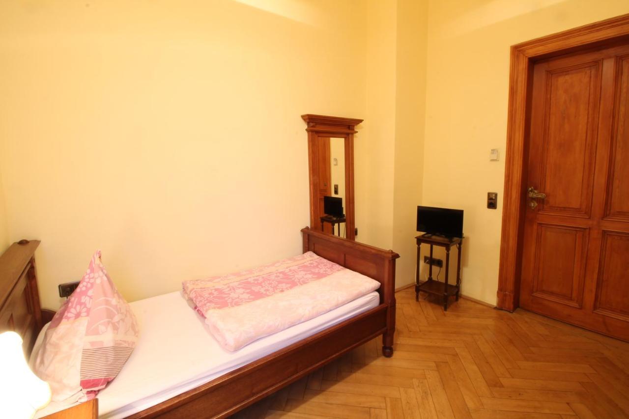 Schloss Gattersburg Hotel Grimma Ngoại thất bức ảnh